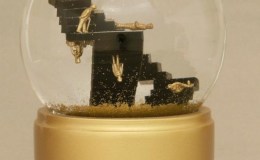 Point of View snowglobe&nbsp;waterglobe