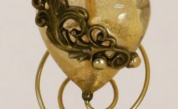 Heart of Gold sparkle snow&nbsp;globe