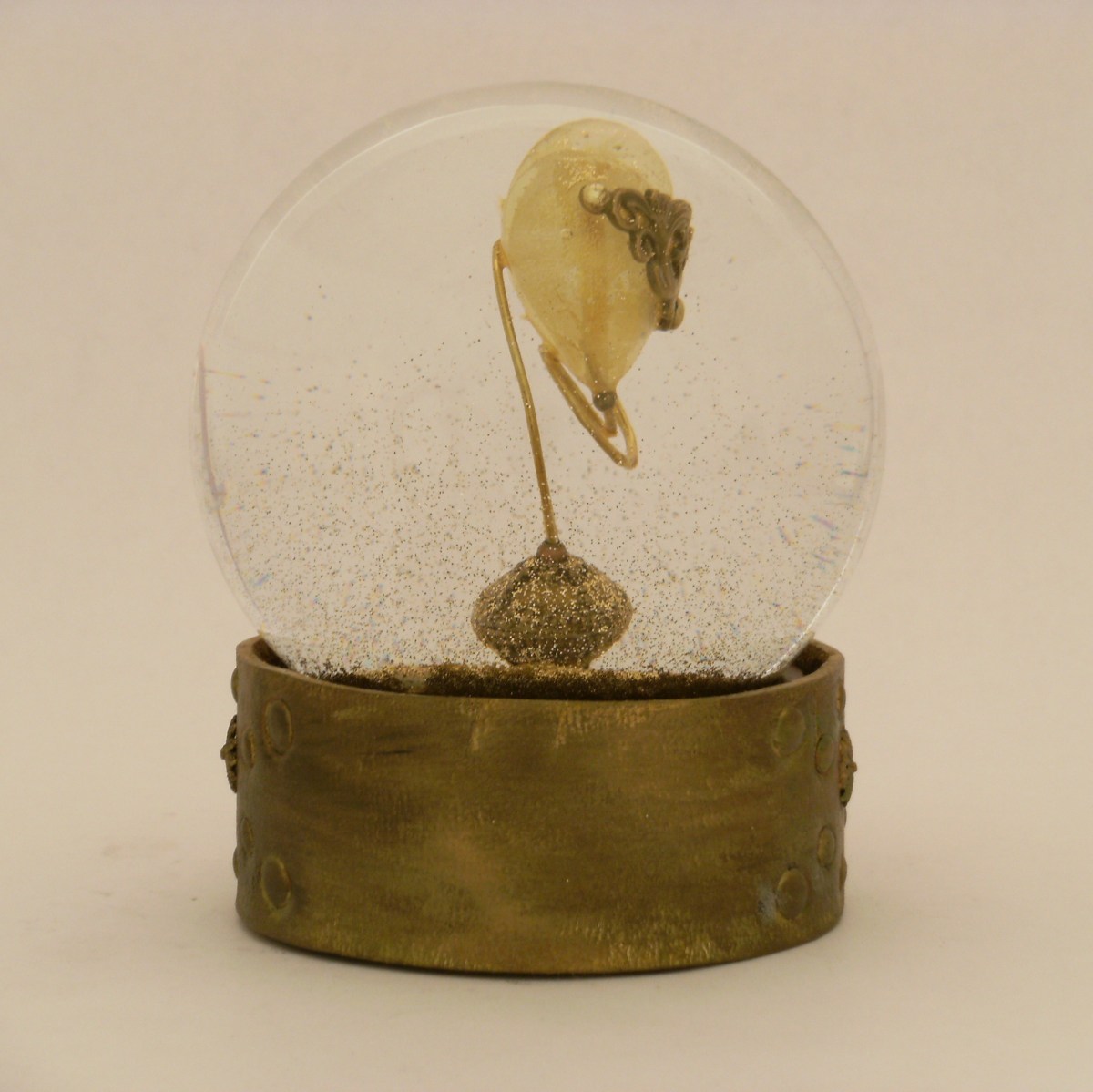 Heart of Gold sparkle snowglobe, Camryn Forrest Designs, 2013