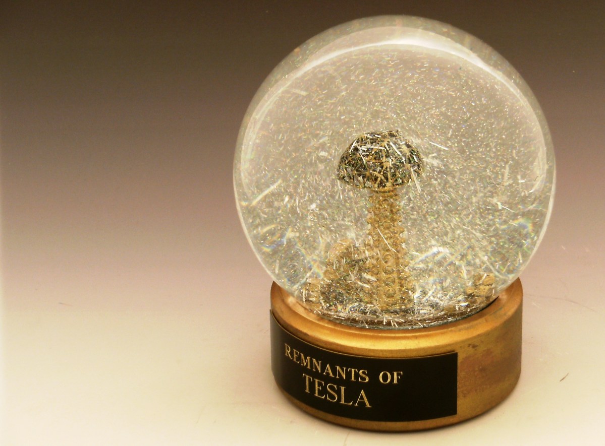 Remnants_of_Tesla snowglobe CamrynForrestDesigns_2014