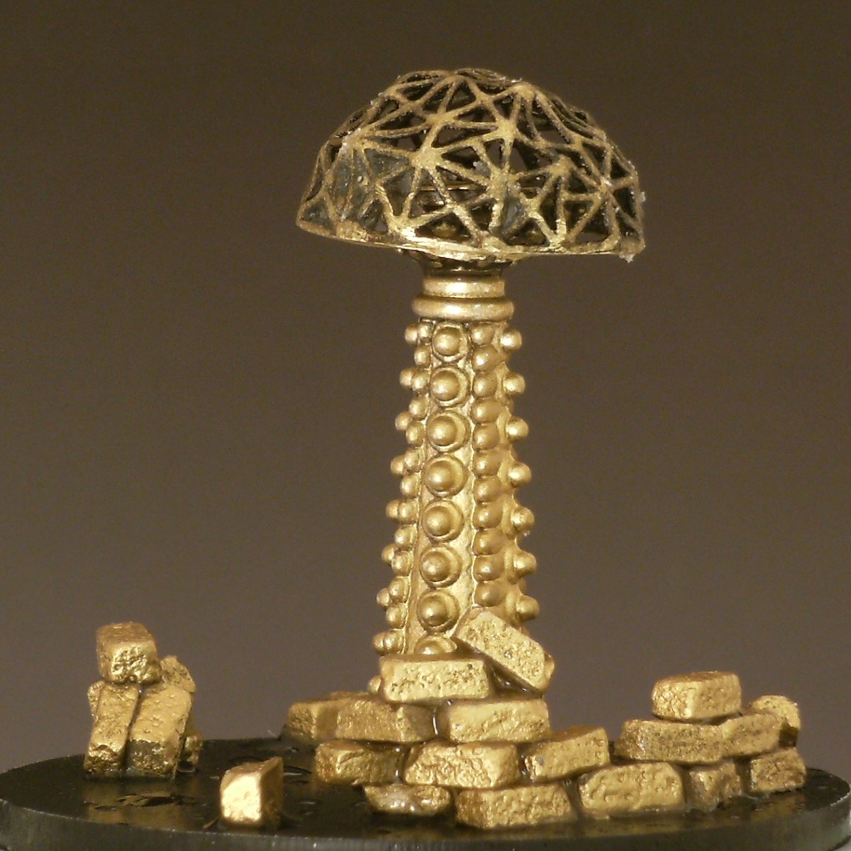 Detail Remnants_of_Tesla snowglobe CamrynForrestDesigns_2014