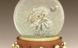 Twisted Santa holiday snow&nbsp;globe